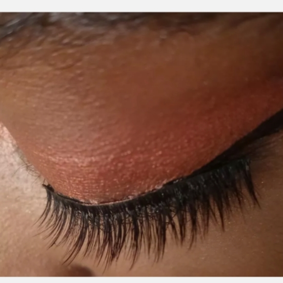 Rokcillashes Roche - Picture 4 of 4